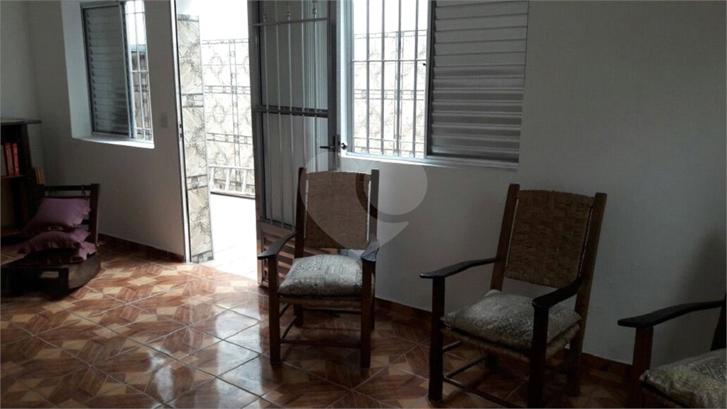 Casa Térrea à venda ou para alugar com 4 quartos, sendo 1 suíte, em Jardim Aeroporto, São Paulo, SP