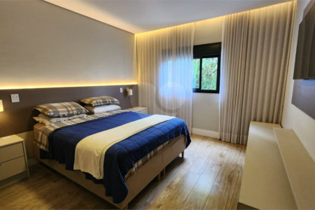 Casa à venda com 3 suítes no condomínio Via Castelli, Louveira - SP
