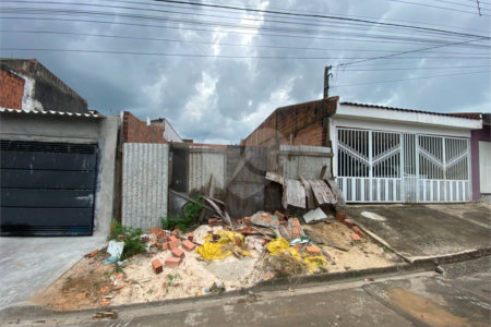Terreno com 138,00 m² .
