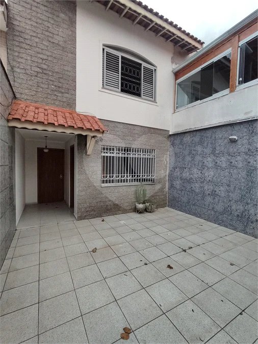 Sobrado à venda com 3 quartos, sendo 1 suíte,  em Vila Guilherme, São Paulo, SP