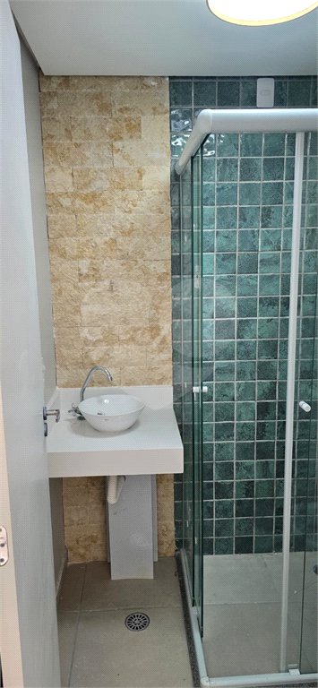 Studio Reformado com Varanda e Lazer Completo 33m2 Campos Elíseos Mobiliado