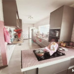 Casa para venda ou locação em São Caetano do Sul, no bairro Olímpico, com 307 m², 8 quartos (3 suítes) e 10 vagas de garagem