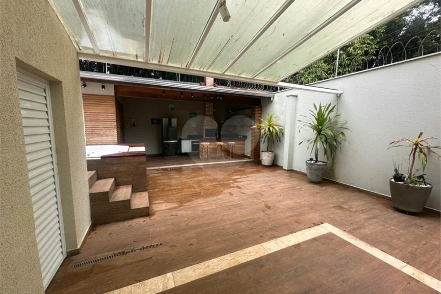 Casa de Condomínio com 3 Quartos e 2 banheiros à Venda, 311 m² por R$ 750.000