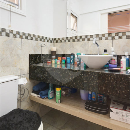 Casa à venda com 4 quartos, sendo 2 suítes, no condomínio Villa Franz Schubert, São Paulo - SP