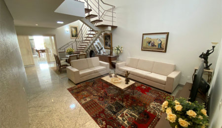 Casa à venda com 3 quartos, sendo 1 suíte,  no condomínio Village Damha III, São Carlos - SP