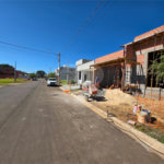 Casa térrea 3 dormitório 1 suíte com closet à venda no Condomínio Vileneuve,