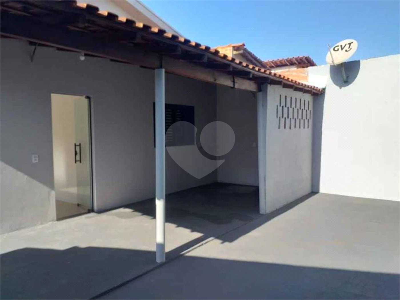Casa térrea em Araraquara/SP.