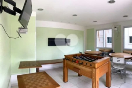 Apartamento c/2 dormitórios, 1 banheiro e Lazer completo á 150 metros do metrô Belém - Mobiliado pronto para morar.