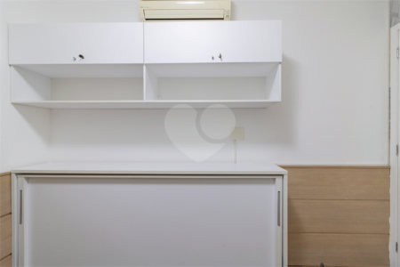 APARTAMENTO PARA LOCAÇÃO COM 151M2 - 3 QUARTOS ( 2 SUÍTES ) - 3 VAGAS NO JARDIM AMÉRICA.