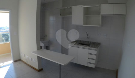 Apartamento à venda com 1 quarto em Jardim Lutfalla, São Carlos, SP