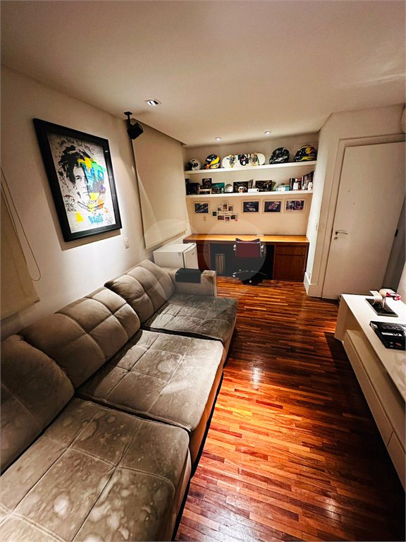 Apto duplex 120 m² a venda e locação no Paraiso com 2 suítes , 2 banheiros , lavabo e 2 vagas