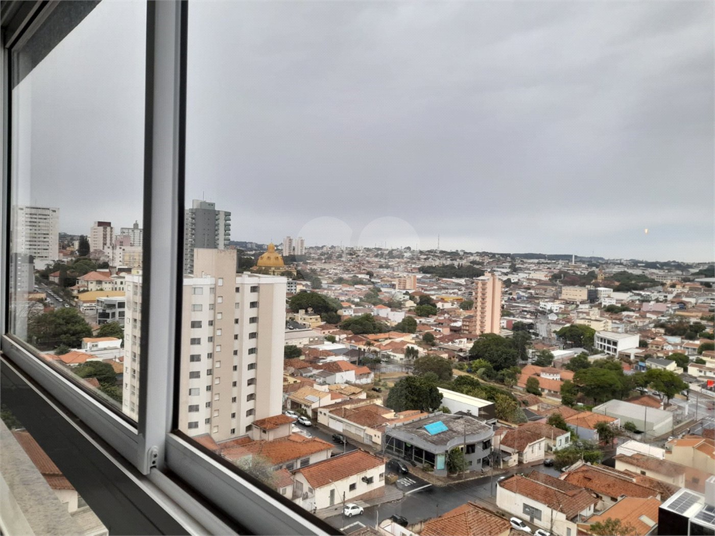Apartamento Mobiliado para Venda e Locação no Edifício Annelise - São Carlos