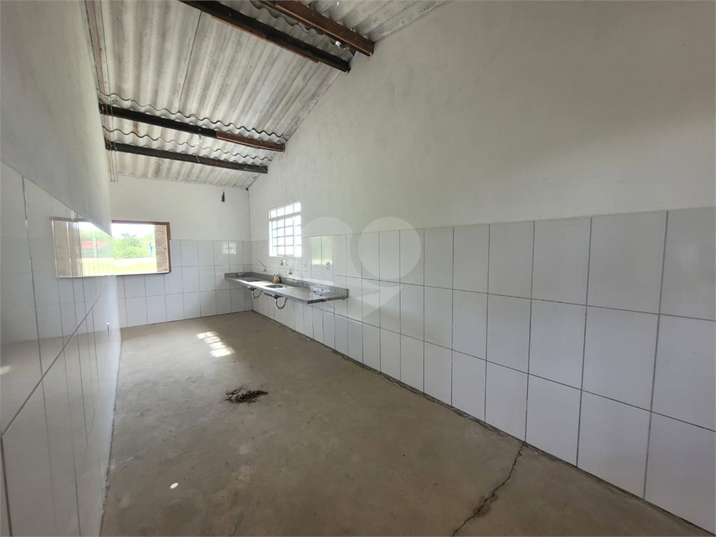 Sítio à Venda – 76.000m² com 5 casas de aluguel | Chácara Instância dos Reis – Monte Mor/SP