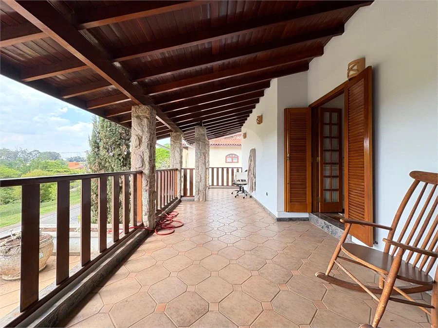 Casa a Venda no Condomínio Vista Alegre - Sede em Vinhedo/SP