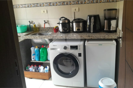 Chácara à venda com 3 quartos, sendo 2 suítes,  em Monterrey, Louveira, SP