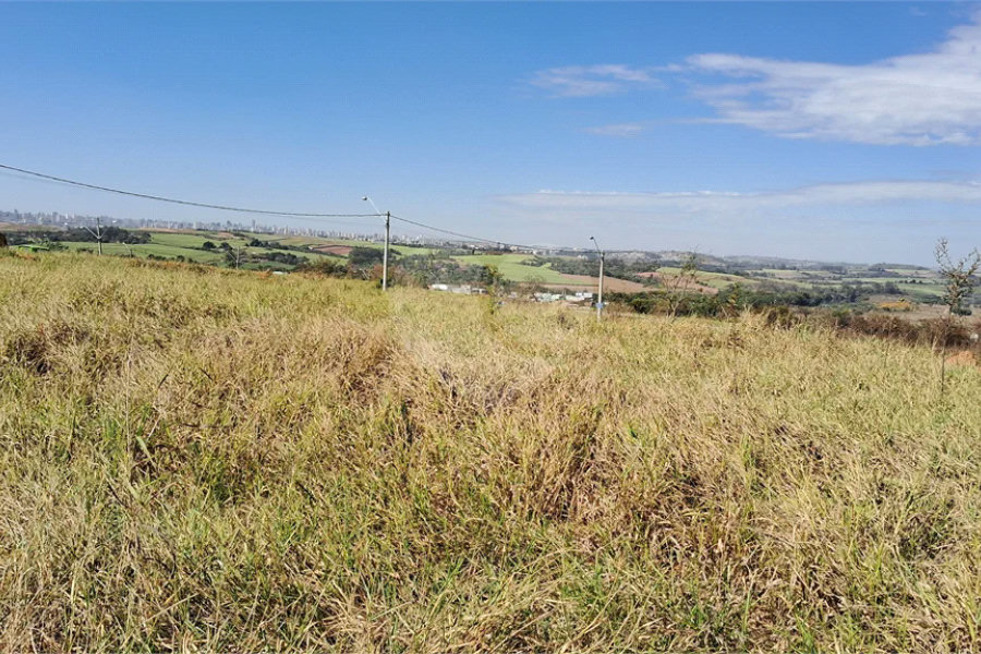 Terreno à venda no Bairro Vale do Sol em Piracicaba - SP.