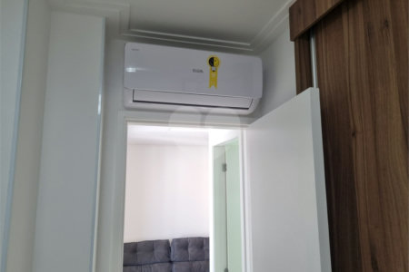 Apartamento de 33m² com 1 Quarto e 1 Vaga à Venda na Vila Mariana