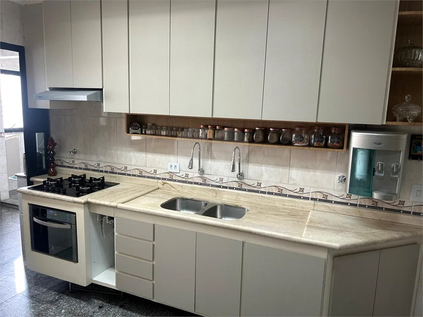 APARTAMENTO 105 M2 PARA PERMUTA EM IMÓVEIS NO ANÁLIA FRANCO 3 DORMITÓRIOS E 2 VAGAS