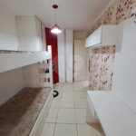 Apartamento com 02 quartos MOBILIADO com varanda e lazer !