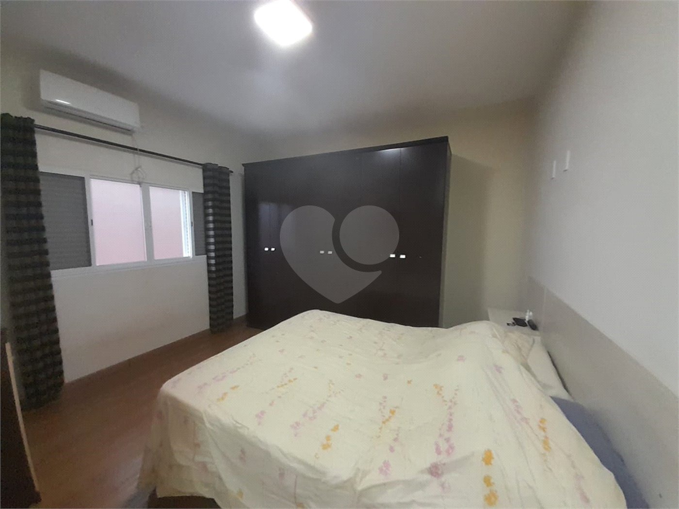 Casa Térrea à Venda no Condomínio Quebec – São Carlos/SP