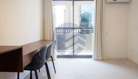 Studio de 26m² para alugar com 1 quarto mobiliado em Pinheiros próximo ao Metrô Faria Lima