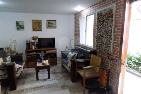 Casa em condomínio fechado - Saúde