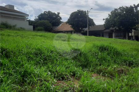 Lote a venda no condominio Villaggio Capriccio