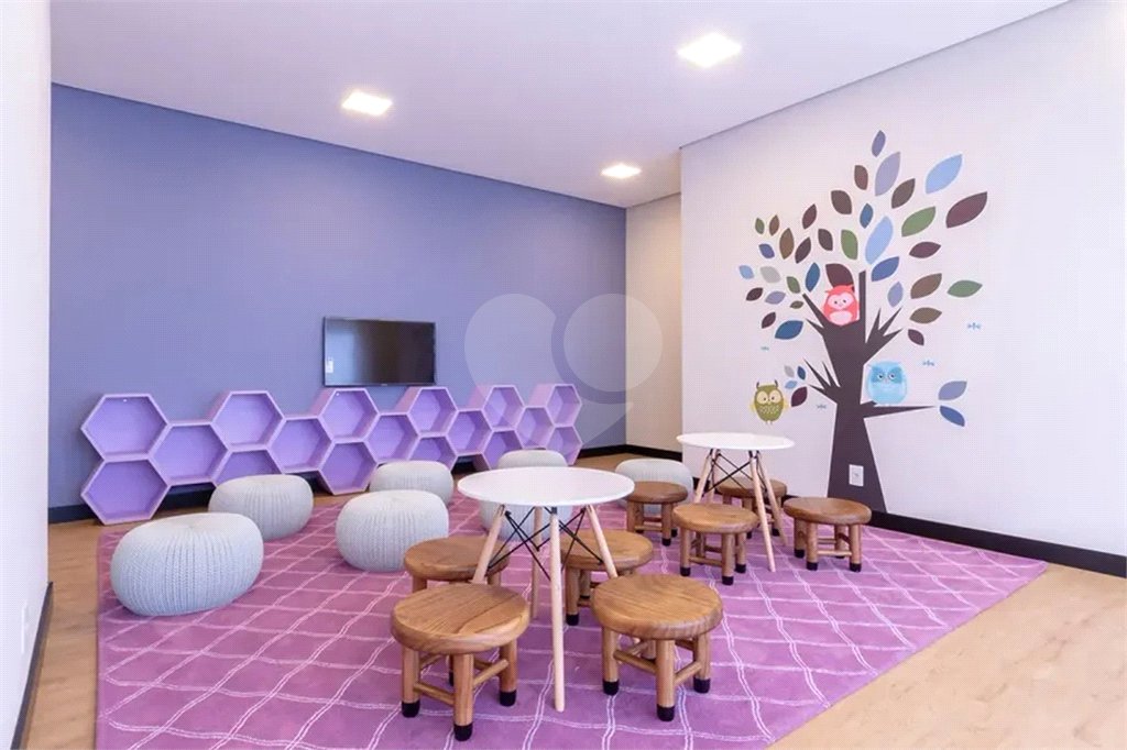 Apartamento à venda com 3 quartos, sendo 2 suítes, em Cambuci, São Paulo, SP