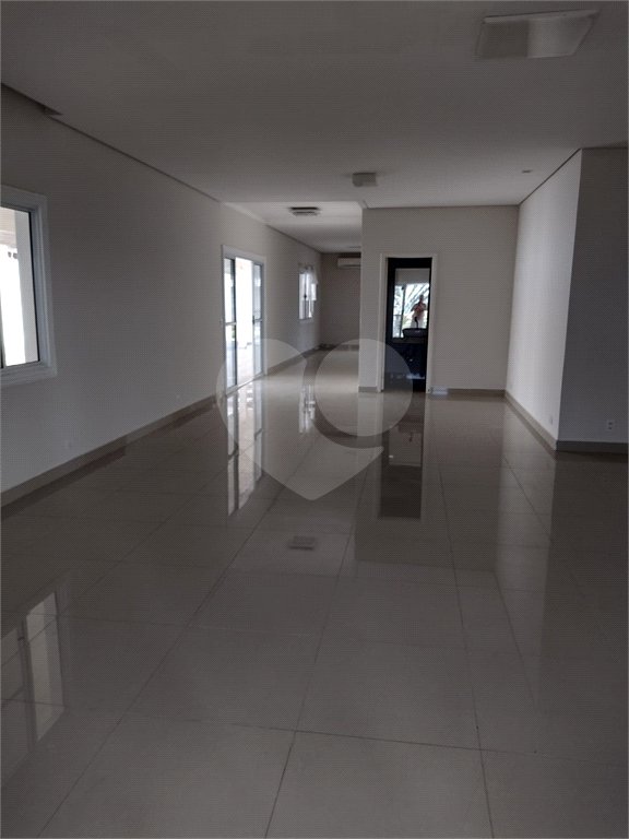 Indaiatuba- Recreio Internacional Viracopos - Terreno com 1000 ms - construido 200 ms - Sobrado com 3 dorms, 1 suite, Ar condicionado nos quartos e sala, cozinha com armários, cooktop, ampla varanda - Quiosque com churrasqueira e piscina , playground, garagem, deposito - R$ 1.500.000,00 - não ace