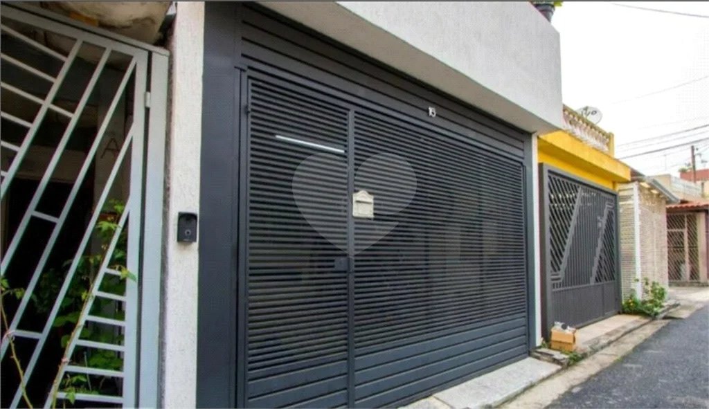 Sobrado com 150m² , 3 dormitórios , sendo 1 suíte , 1 vaga , à venda no centro de Santo André.