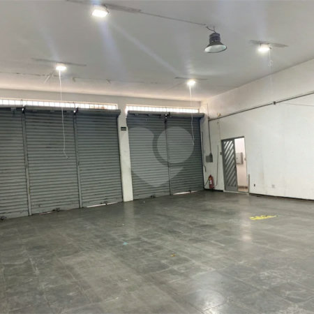 SALÃO C 2 PAVIMENTOS 250 M2 CADA, FERRAZ DE VASCONCELOS, EM FRENTE A ESTAÇÃO DE TERM, R$ 4.000.000,00