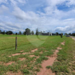Loteamento à venda no Condomínio Vila Pinhal do Broa