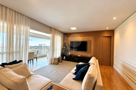 Apartamento de 127 m² em andar alto, com vista livre, 3 suítes planejadas, sacada gourmet envidraçada, 2 vagas e lazer completo, próximo ao Shopping Golden Square e à Avenida Kennedy.