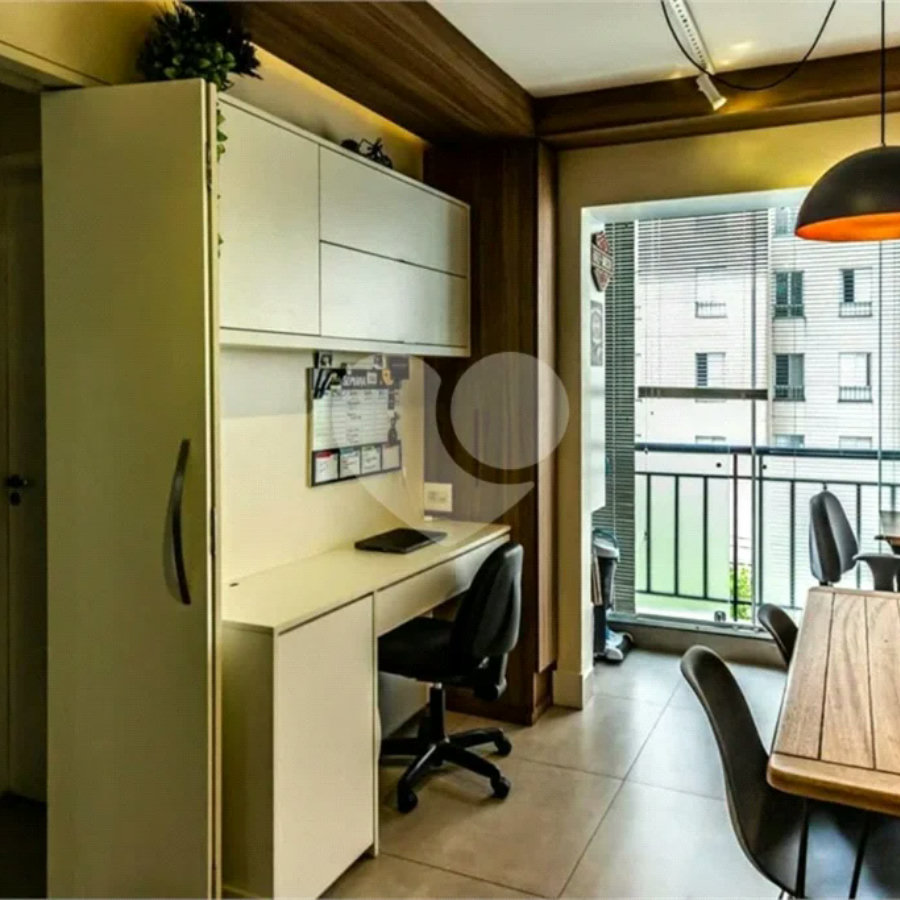 Apartamento á venda na Luz