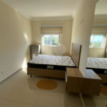 Apartamento mobiliado com 2 dormitórios sendo 1 suíte