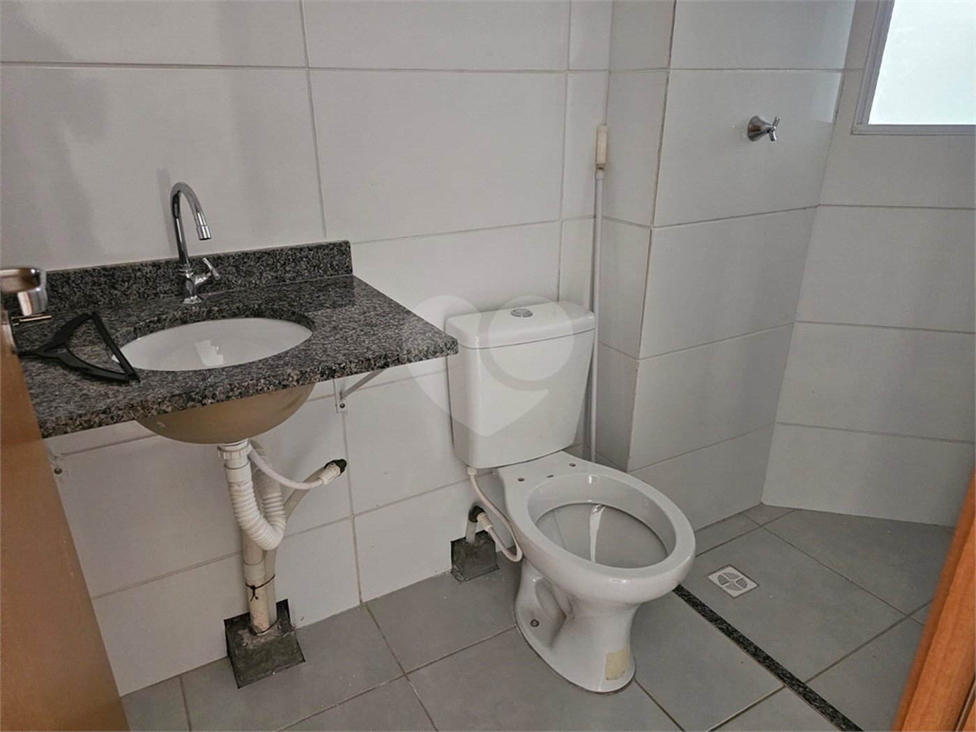 Apartamento à Venda no Edifício Novos Ares - Condomínio Completo com Excelente Área de Lazer