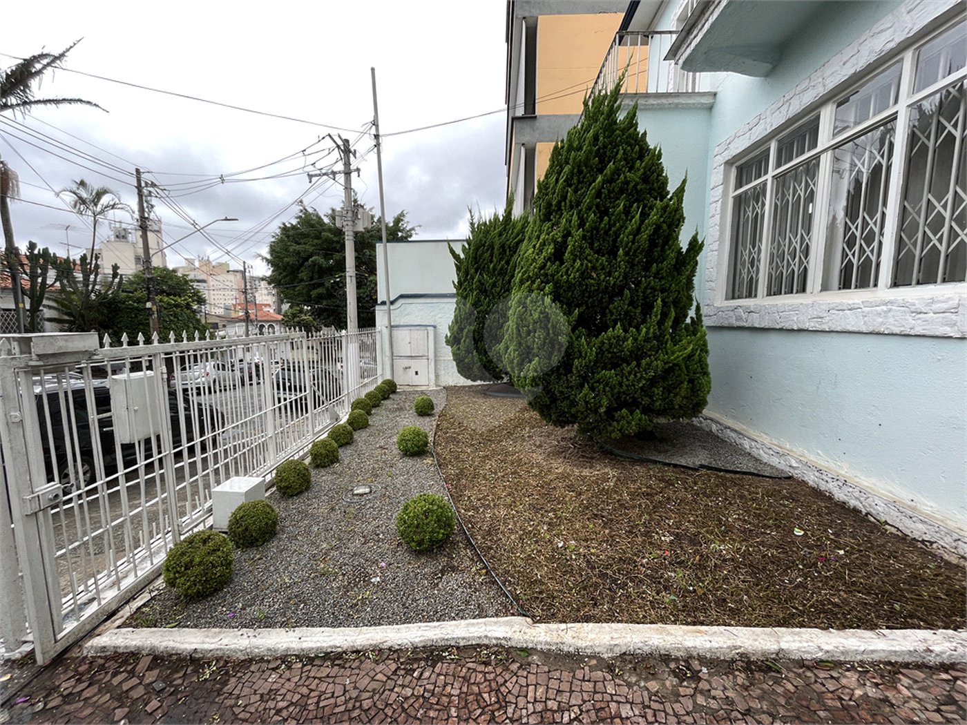 Sobrado à venda na Liberdade!