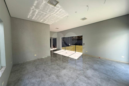 Casa alto padrão condomínio fechado em Atibaia com 4 suítes e ampla área de lazer, espaço gourmet, piscina, 6 vagas garagem
