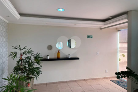 Apartamento à venda com 3 quartos, sendo 1 suíte, em Vila Nova, Louveira, SP