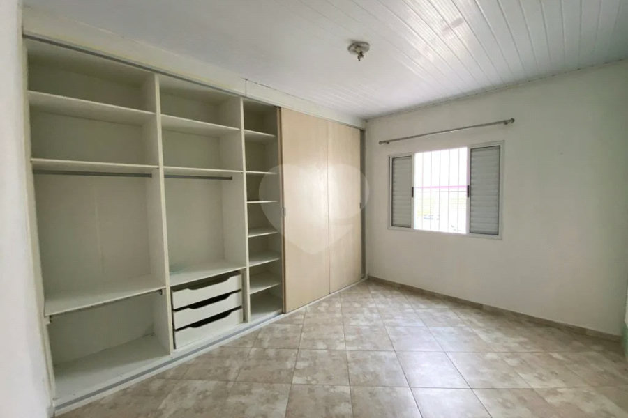 Casa térrea à venda na região do Imirim, 2 dormitórios, 2 vagas de garagem!
