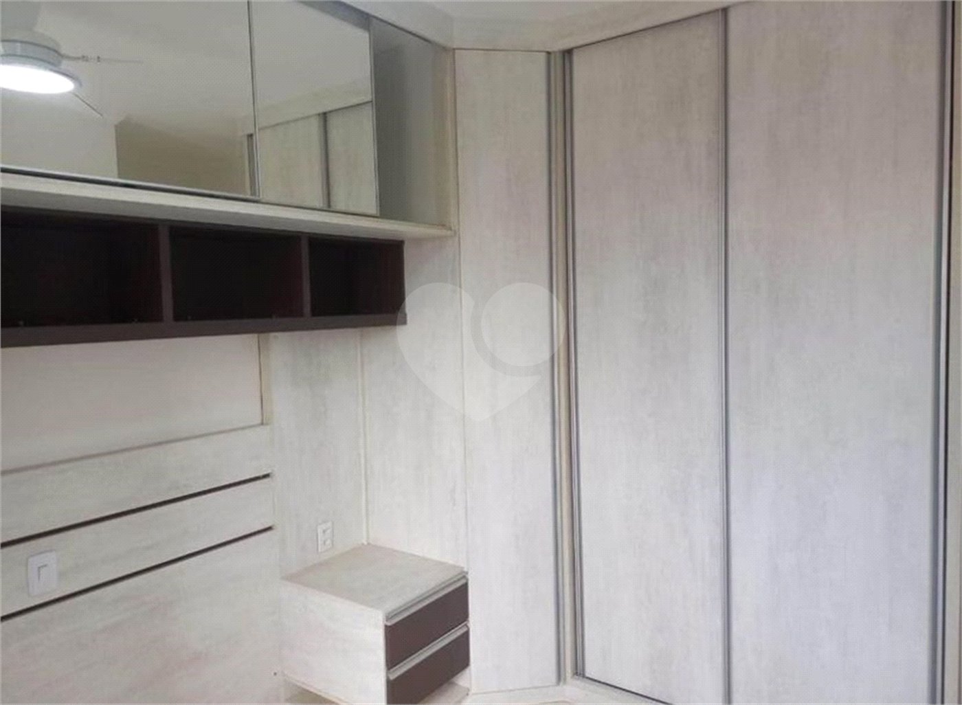 Apartamento à Venda em Condomínio Fechado – Ótima Localização e Infraestrutura Completa