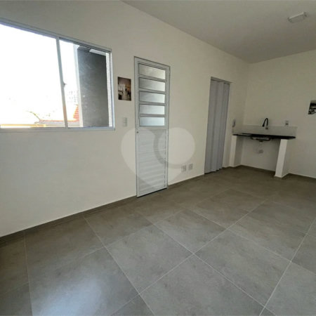 Sobre kitnet com 20 m² para alugar na Mooca