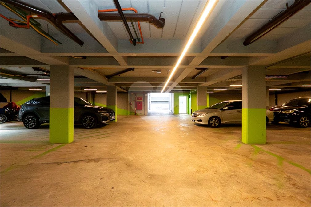 Casa em Condomínio | 98,40 m² | 2 Suítes | Rooftop com Jacuzzi | 2 Vagas | Porteira Fechada