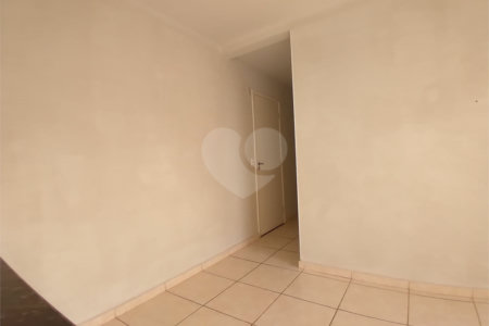 Apartamento para venda ou locação em Bauru/SP.