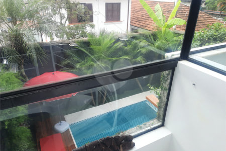 Sobrado para alugar com 3 suítes em Alto da Boa Vista, São Paulo, SP