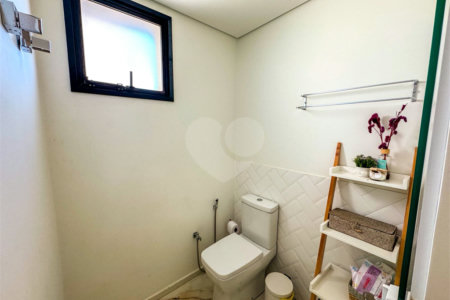 Apartamento à Venda no Centro de São Carlos - com 3 Suítes.