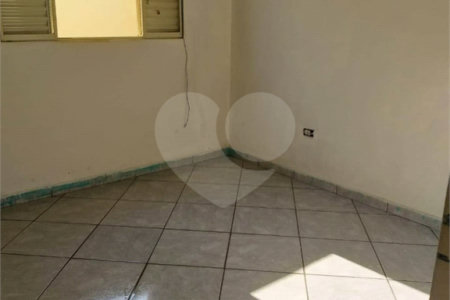 Casa térrea na Vila Brasilia
