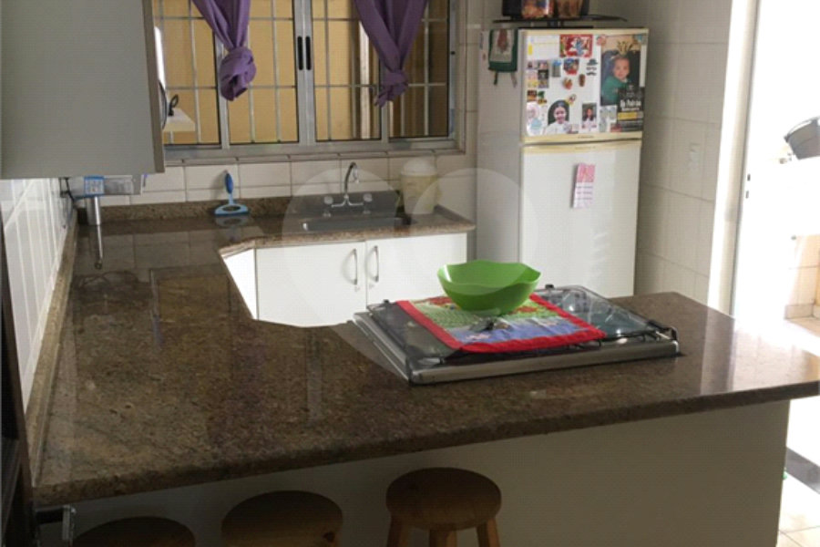 Sobrado à venda com 3 quartos, sendo 1 suíte,  em Vila Moreira, Guarulhos, SP