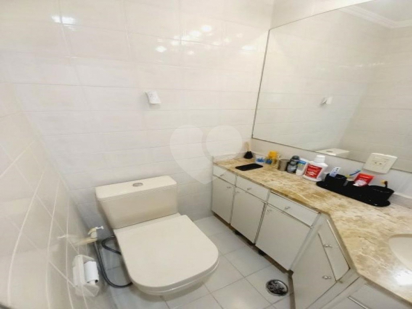 Apartamento à venda com 3 quartos, sendo 1 suíte, em Vila Santa Catarina, São Paulo, SP