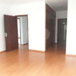 Casa à venda com 4 quartos, sendo 1 suíte,  no Centro, Vinhedo, SP